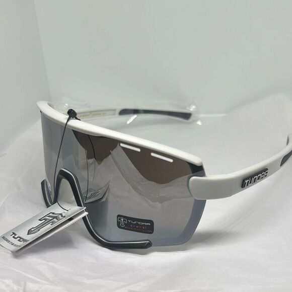 Tundra Sport Shield Sunglasses – UV400 CE Maximum Protection - Picture 1 of 3